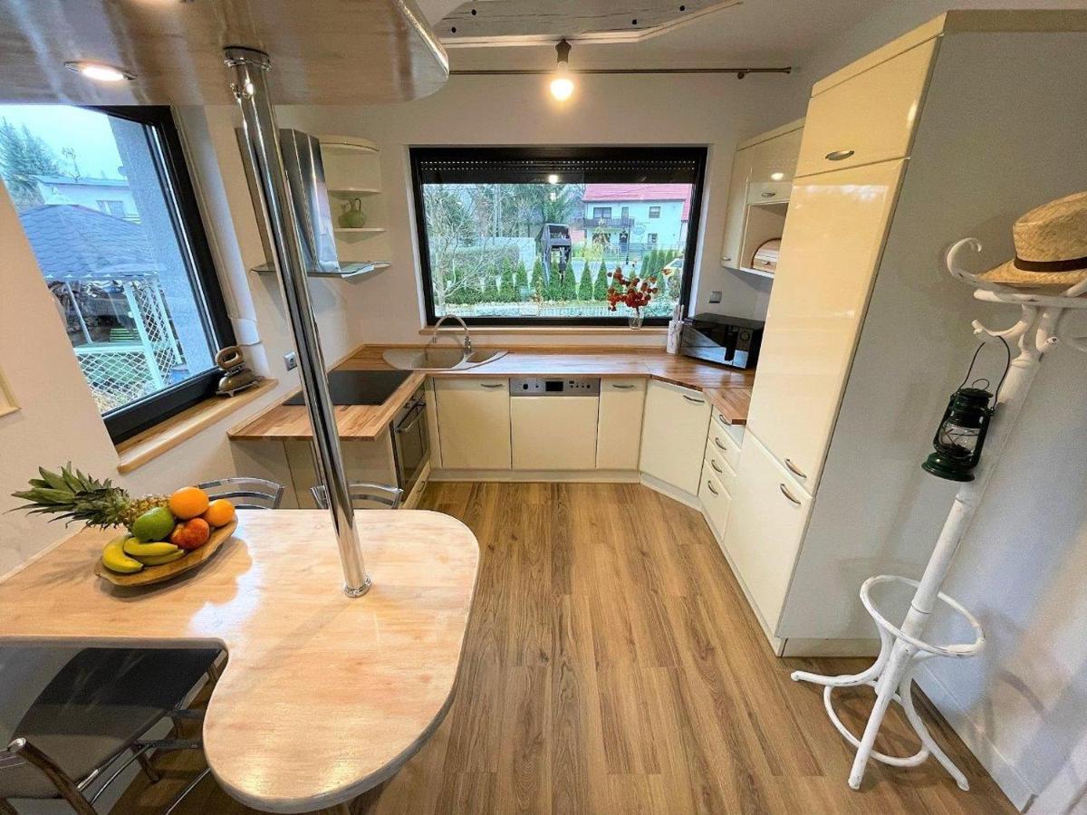 Apartament Nad Potokiem イェレニャ・グーラ エクステリア 写真